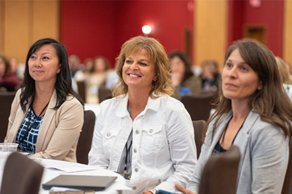 Paula Tran, Sue Smith, Kristie Egge